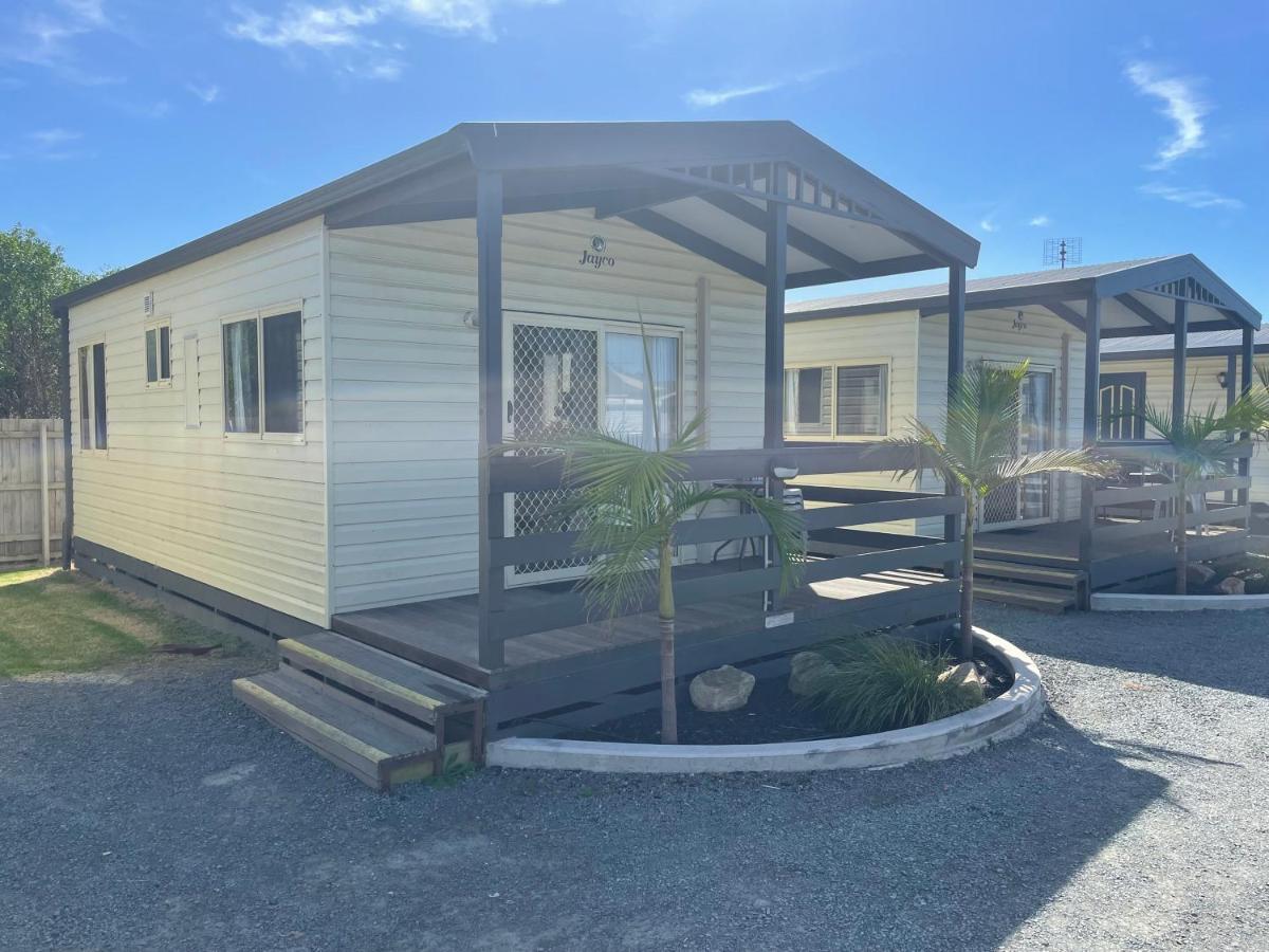 Lakes Main Holiday Park Hotel Lakes Entrance Exterior photo